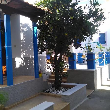 Papadogiannopoulos House Aigio Bagian luar foto